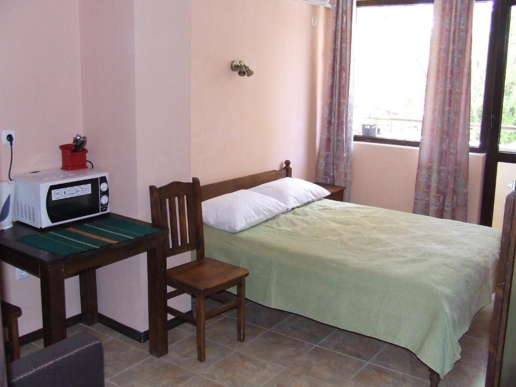 Asparuhov Guest Rooms And Apartments Varna Ruang foto