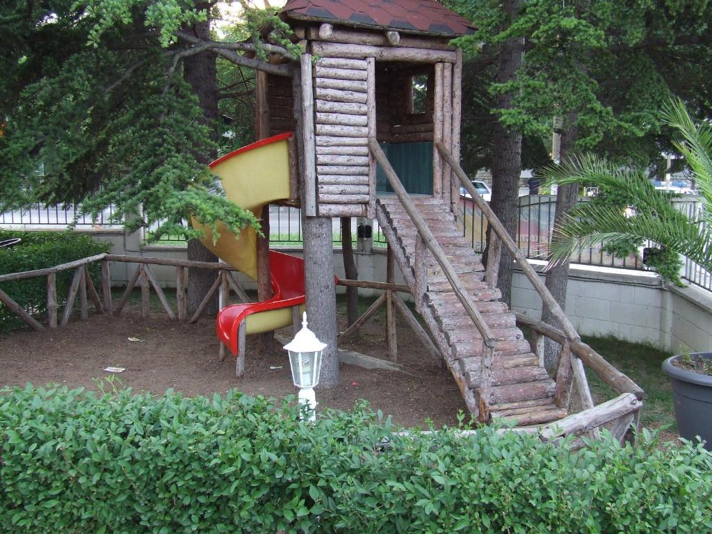 Asparuhov Guest Rooms And Apartments Varna Bagian luar foto